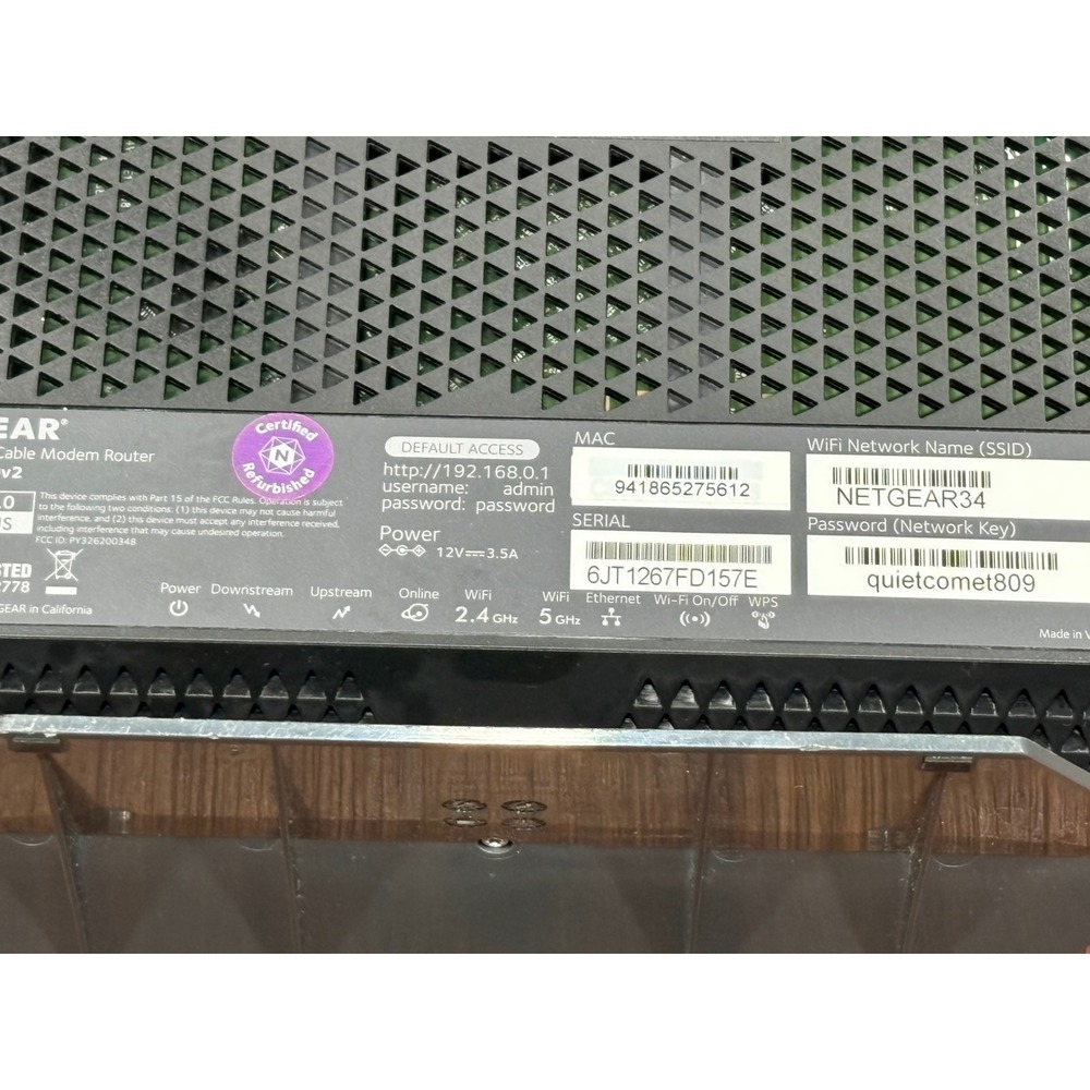 NETGEAR Nighthawk DOCSIS 3.0 Cable Modem Router C7000v2 - Picture 2 of 15